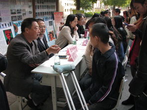 濱湖網(wǎng)校舉辦雪浪片區(qū)大型公益教育咨詢(xún)服務(wù)活動(dòng)，助力優(yōu)質(zhì)教育資源共享